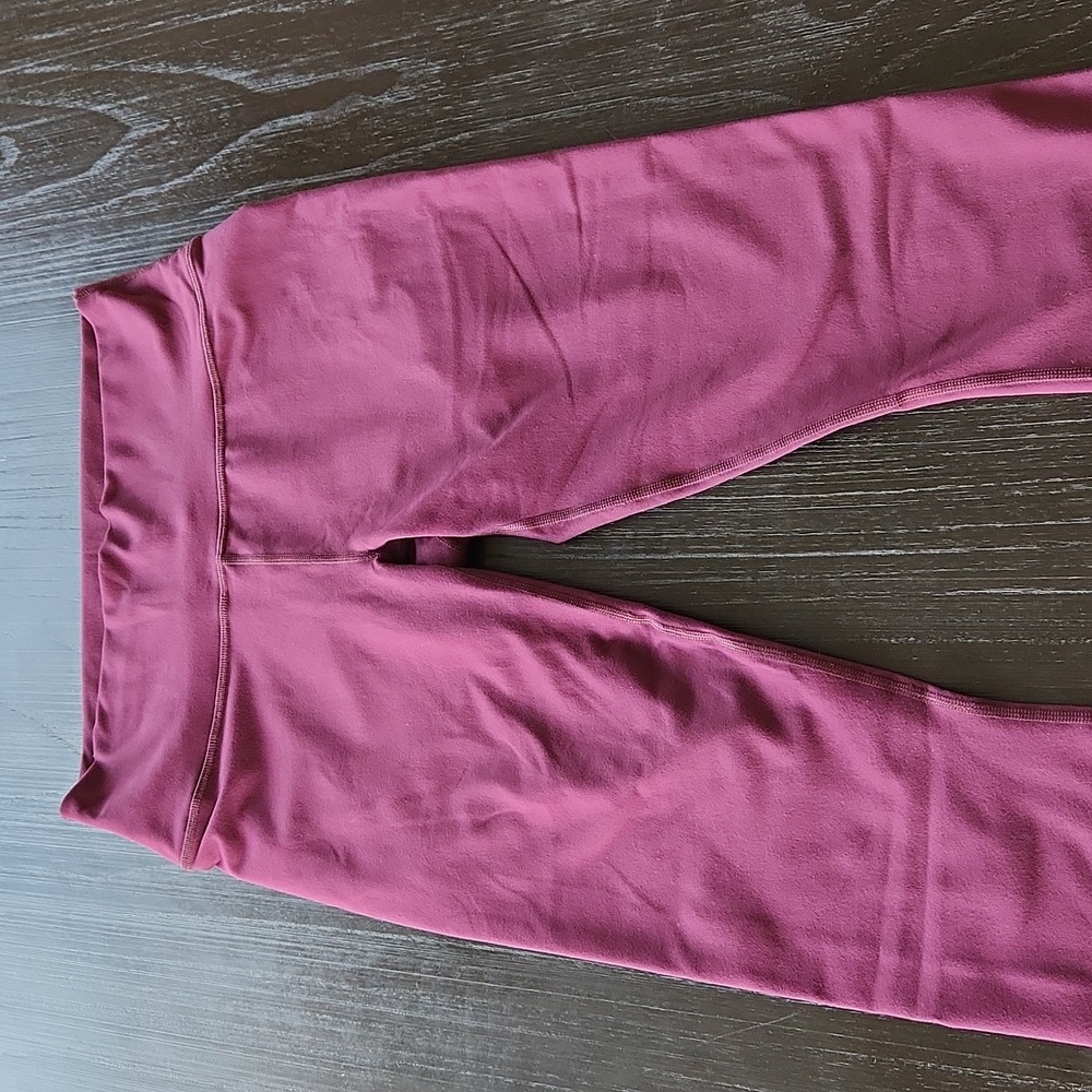 Fabletics High-Waisted Powerhold 7/8 Legging Burgundy